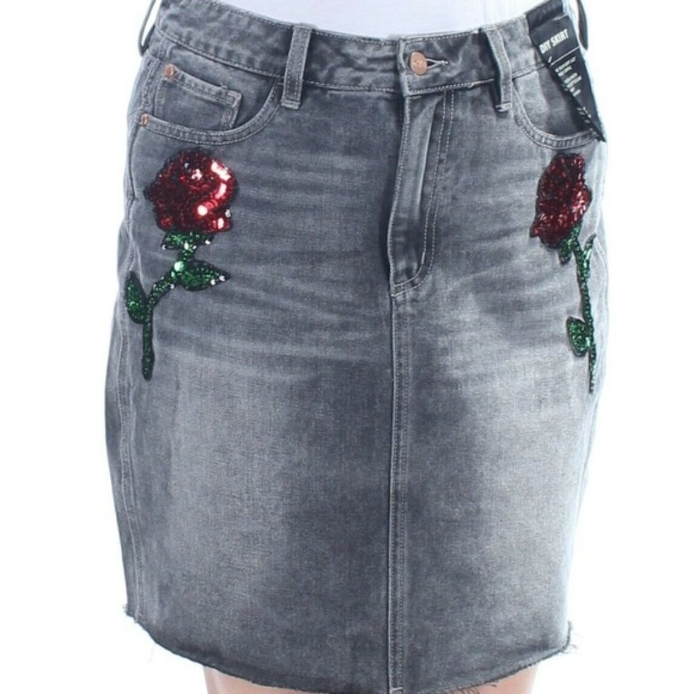 Gray Multi-Color Sequins Rose Design Denim Skirt Size 30